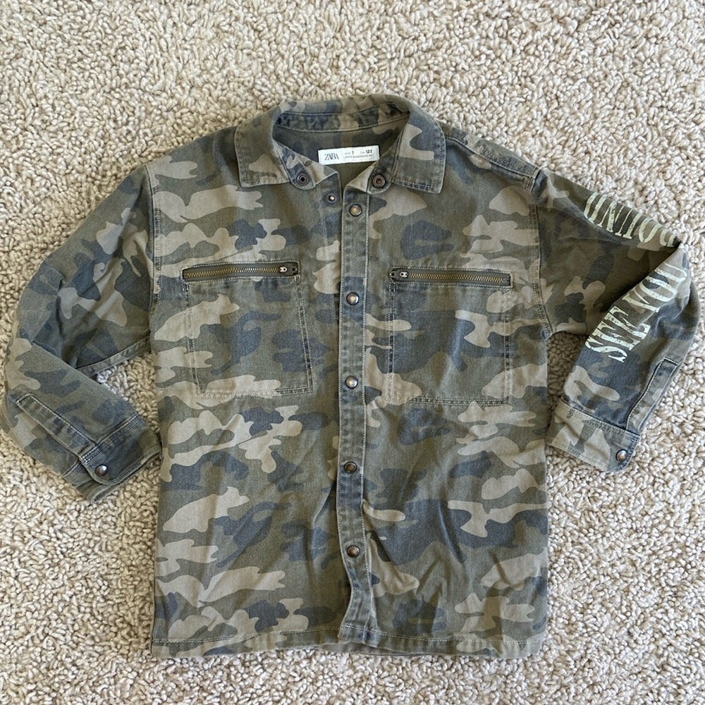 Zara girls camouflage shirt style jacket, See you around on sleeve! Size 7 jean
